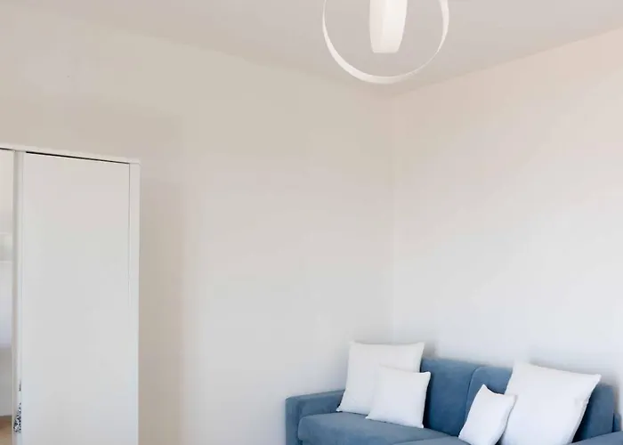 Apartament Spacious & Modern, Short Drive To & Mountain *