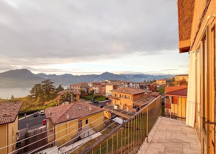 Spacious & Modern, Short Drive To & Mountain * San Zeno di Montagna