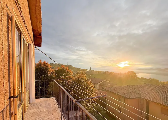 Spacious & Modern, Short Drive To & Mountain *