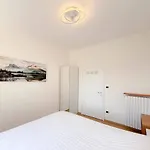 아파트 Spacious & Modern, Short Drive To & Mountain 산 제노 디 몬타냐